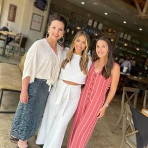 Meet your Posher, Dana